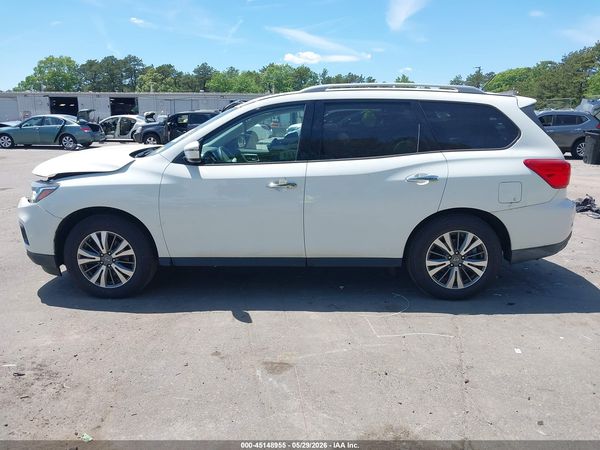 2018 NISSAN PATHFINDER SV — I117