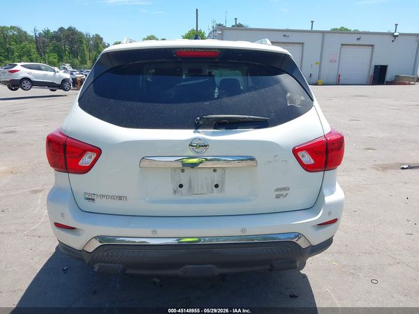 2018 NISSAN PATHFINDER SV — I119