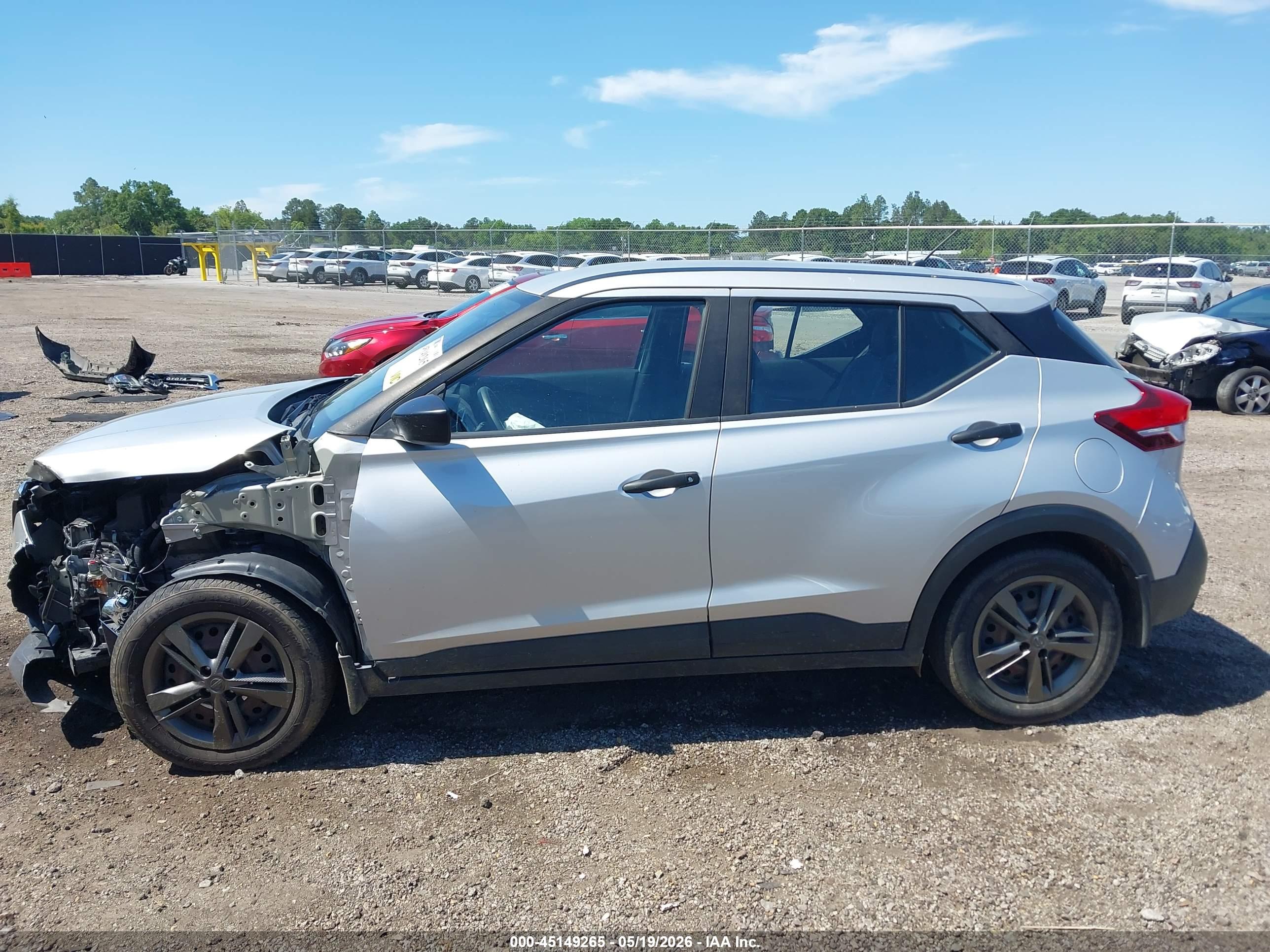 2020 NISSAN KICKS S XTRONIC CVT