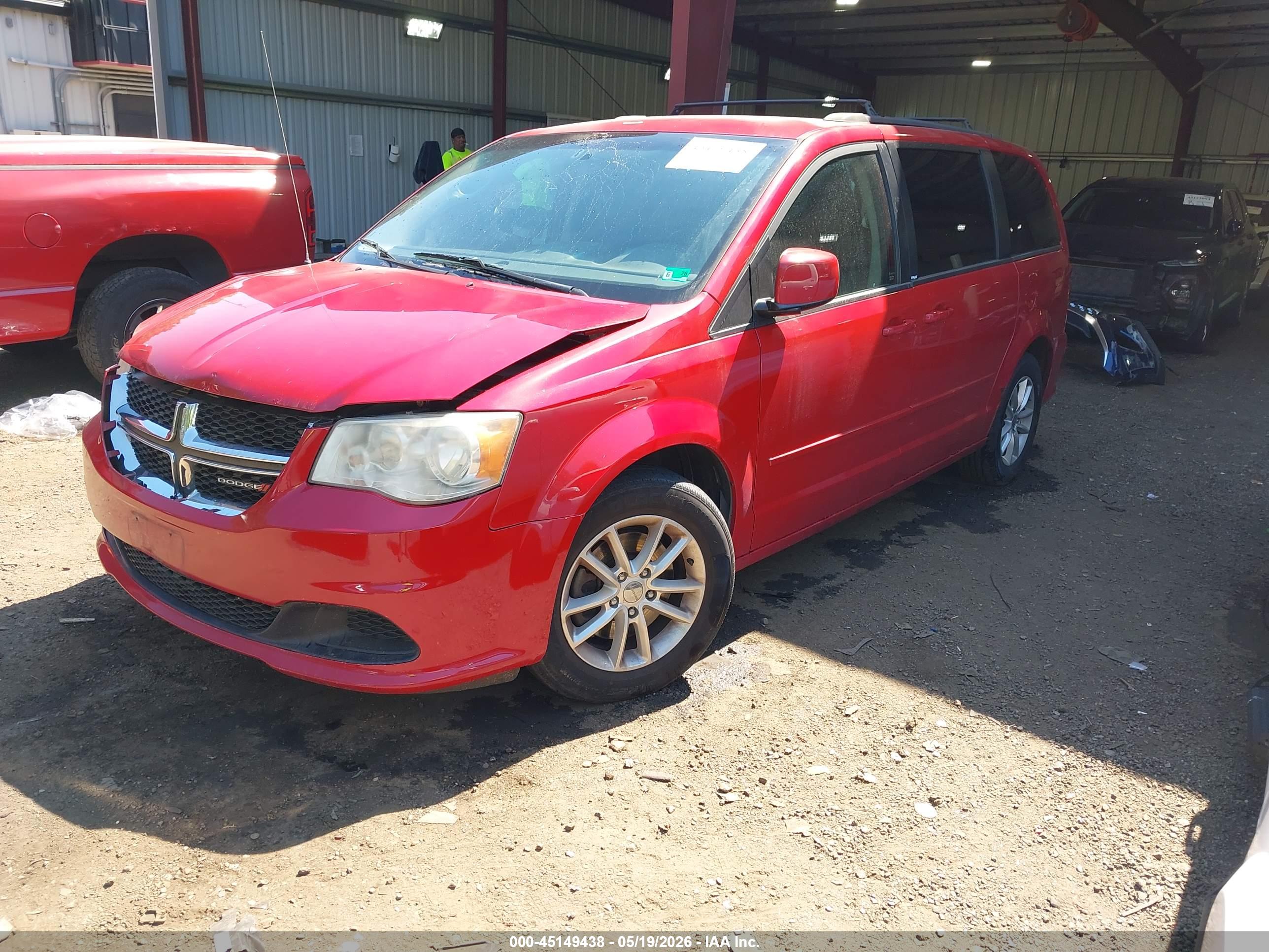 2014 DODGE GRAND CARAVAN SXT — I2