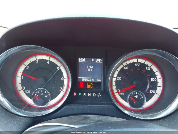 2014 DODGE GRAND CARAVAN SXT — I7