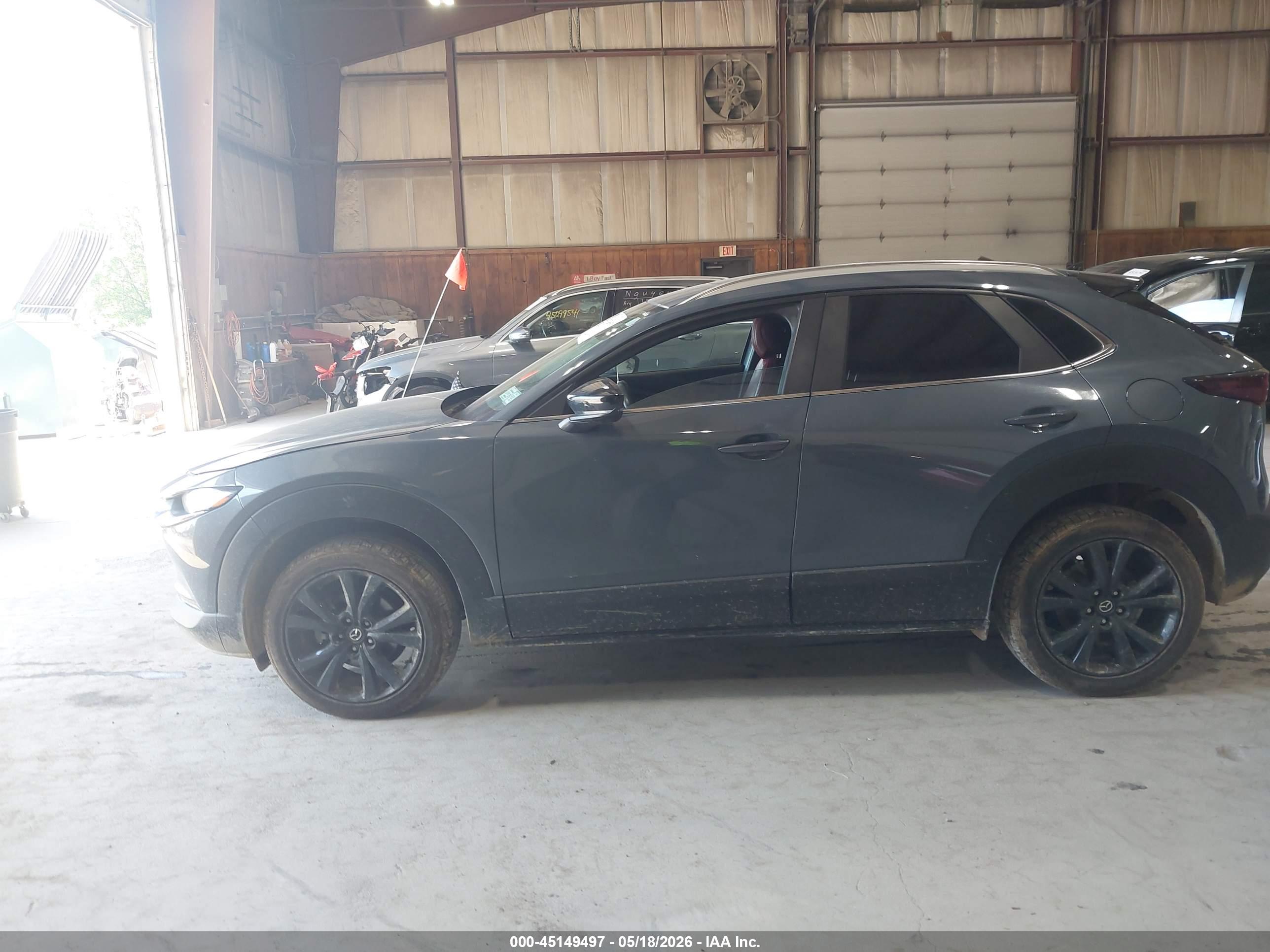 2022 MAZDA CX-30 CARBON EDITION