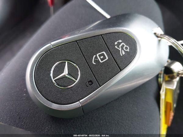 2024 MERCEDES-BENZ C 300