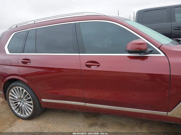 2025 BMW X7 XDRIVE40I