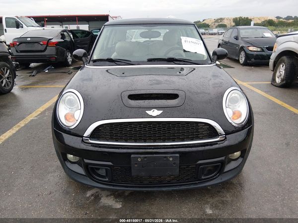 2012 MINI COOPER S