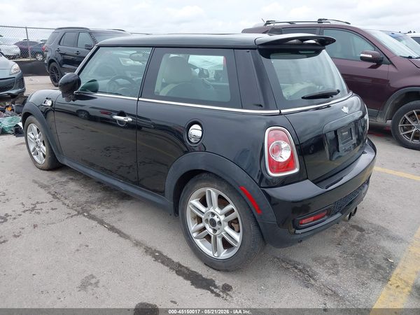 2012 MINI COOPER S