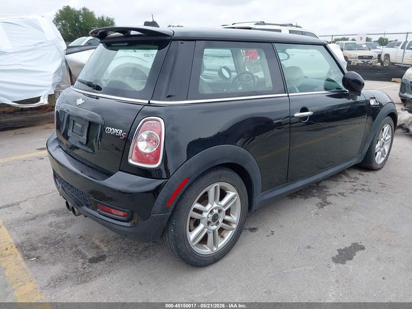 2012 MINI COOPER S