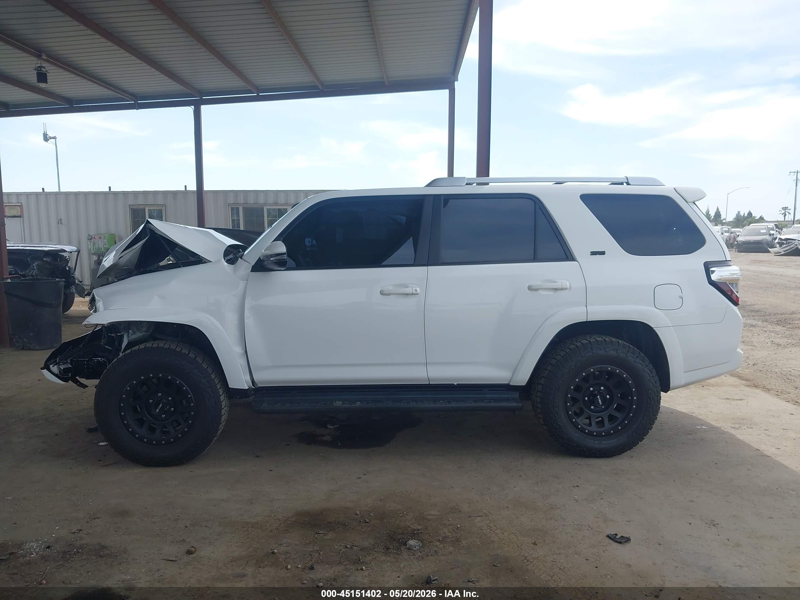 2018 TOYOTA 4RUNNER SR5 PREMIUM