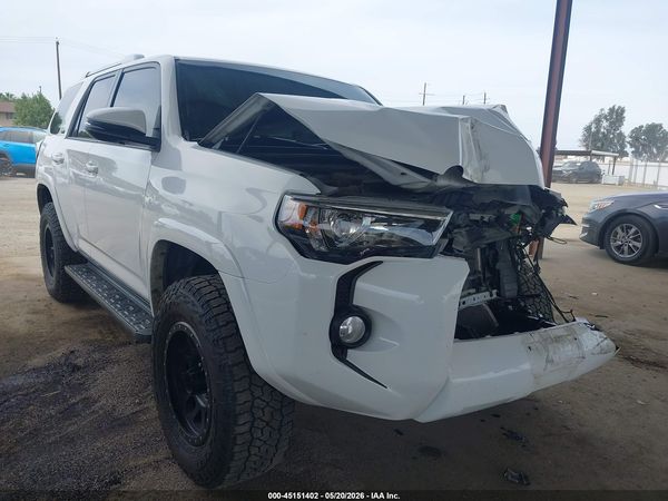 2018 TOYOTA 4RUNNER SR5 PREMIUM