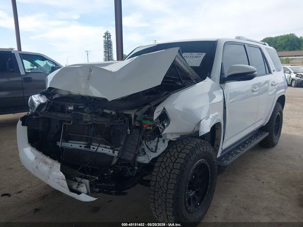 2018 TOYOTA 4RUNNER SR5 PREMIUM