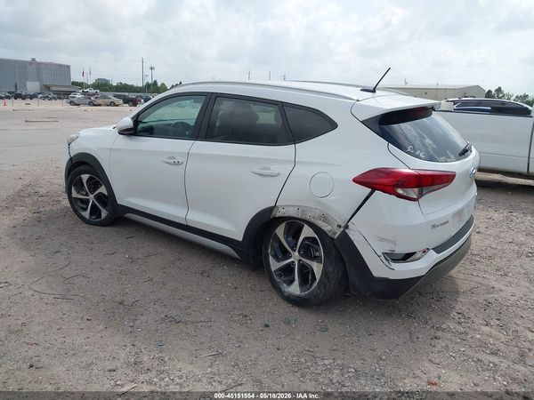 2016 HYUNDAI TUCSON SPORT — I3