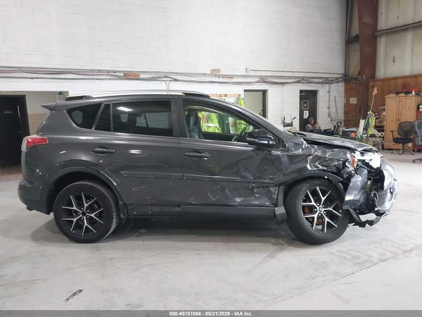 2017 TOYOTA RAV4 SE