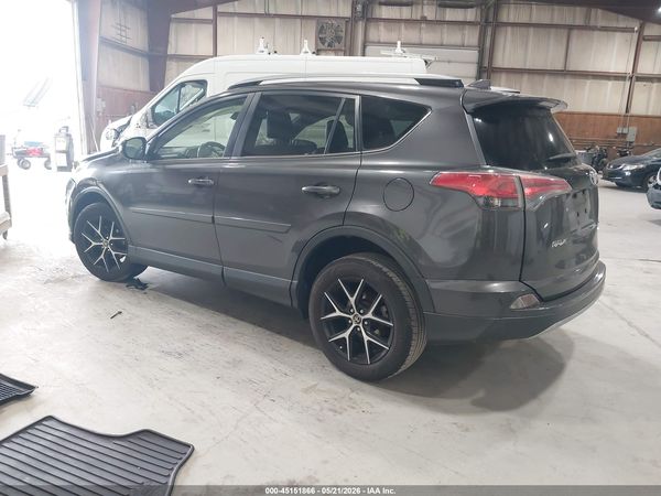 2017 TOYOTA RAV4 SE