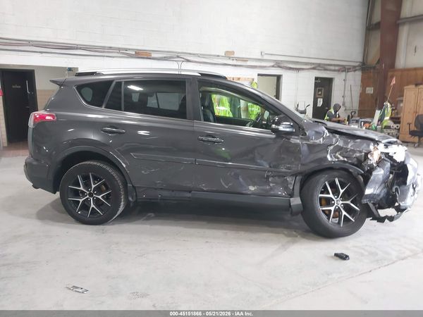 2017 TOYOTA RAV4 SE