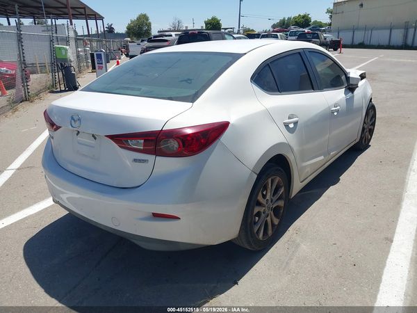 2017 MAZDA MAZDA3 TOURING