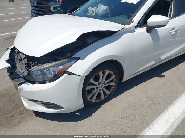 2017 MAZDA MAZDA3 TOURING