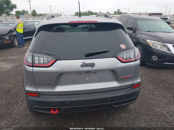 2019 JEEP CHEROKEE TRAILHAWK 4X4