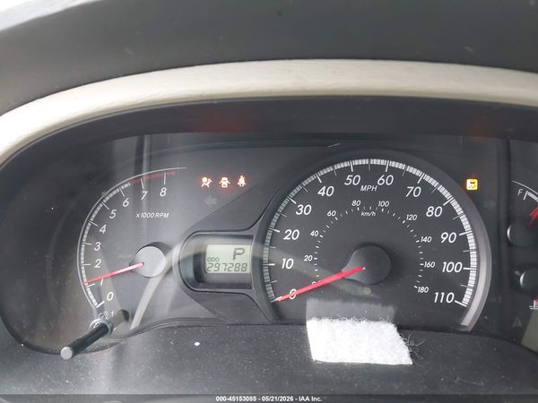 2013 TOYOTA SIENNA L V6 7 PASSENGER — I7
