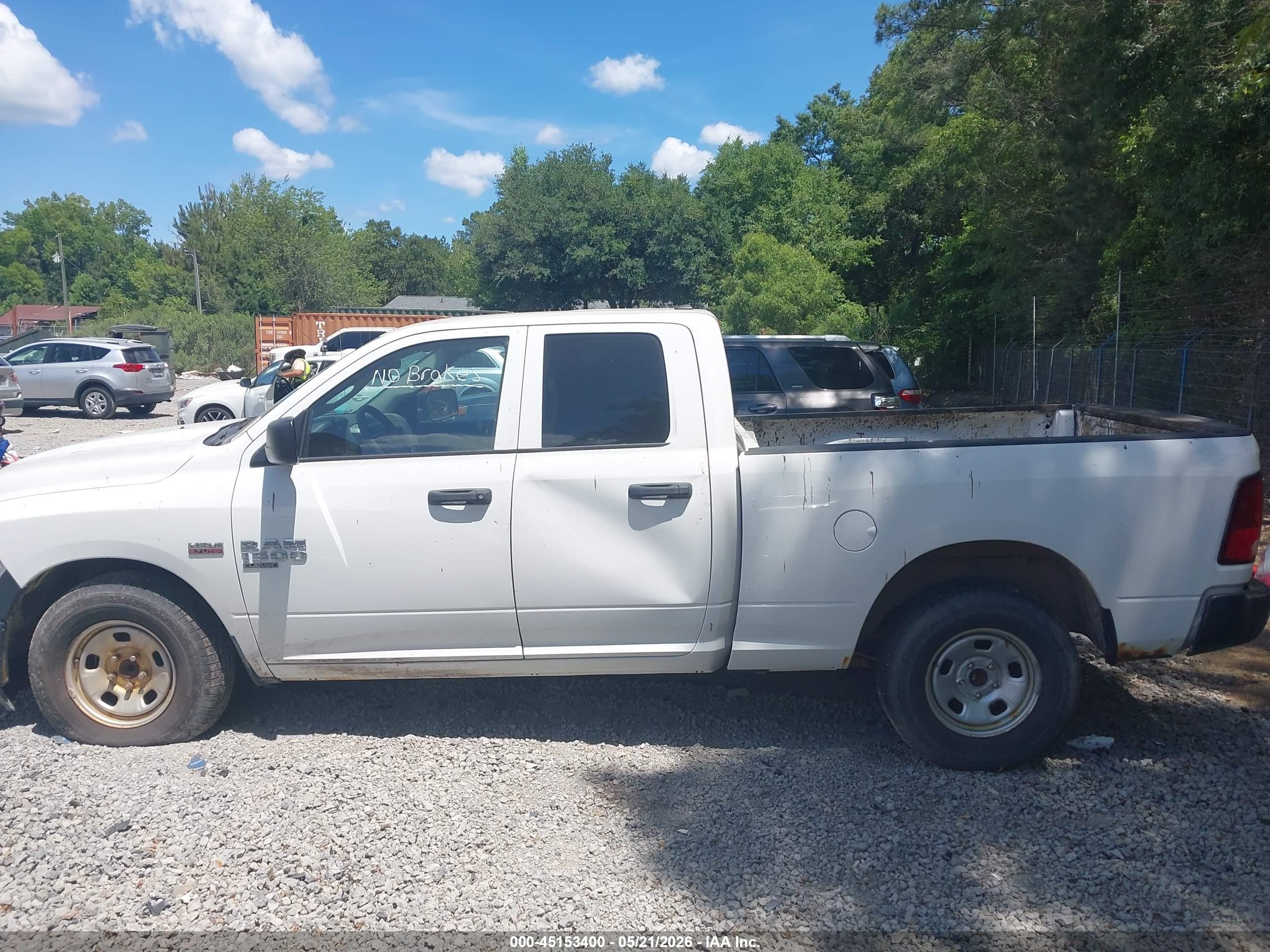 2022 RAM 1500 CLASSIC TRADESMAN  4X2 6'4 BOX