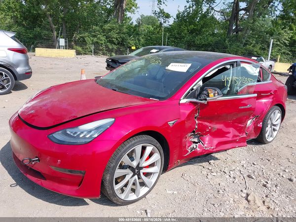 2018 TESLA MODEL 3 LONG RANGE/PERFORMANCE