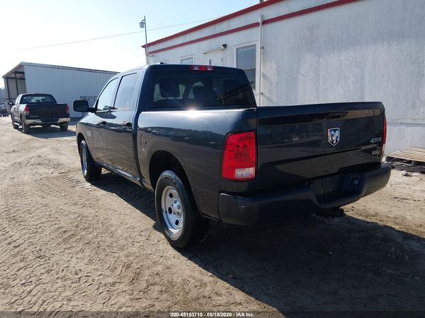 2018 RAM 1500 ST