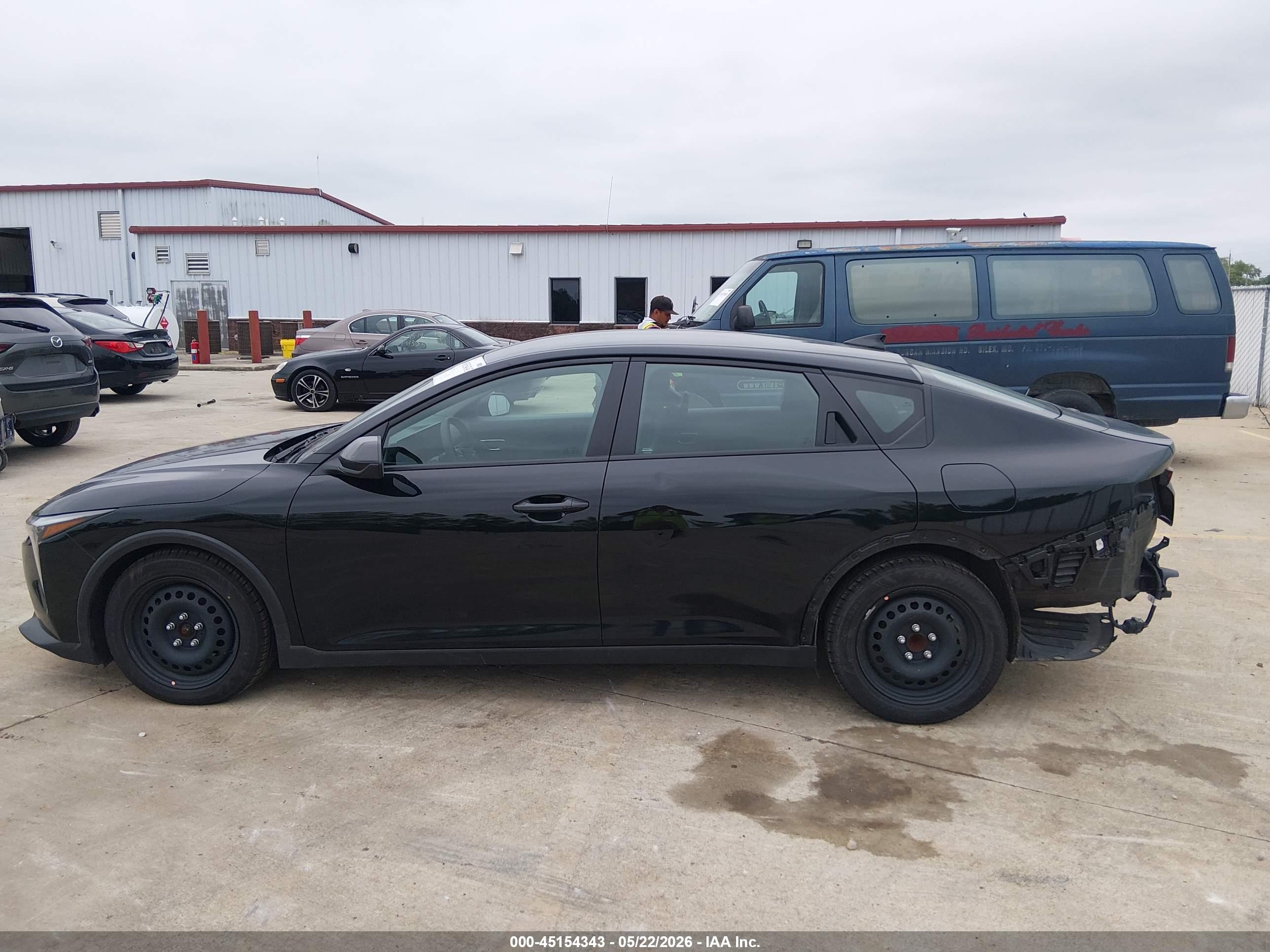 2025 KIA K4 LX