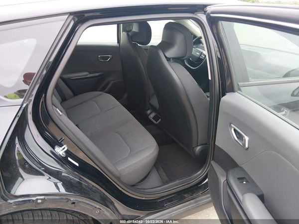 2025 KIA K4 LX