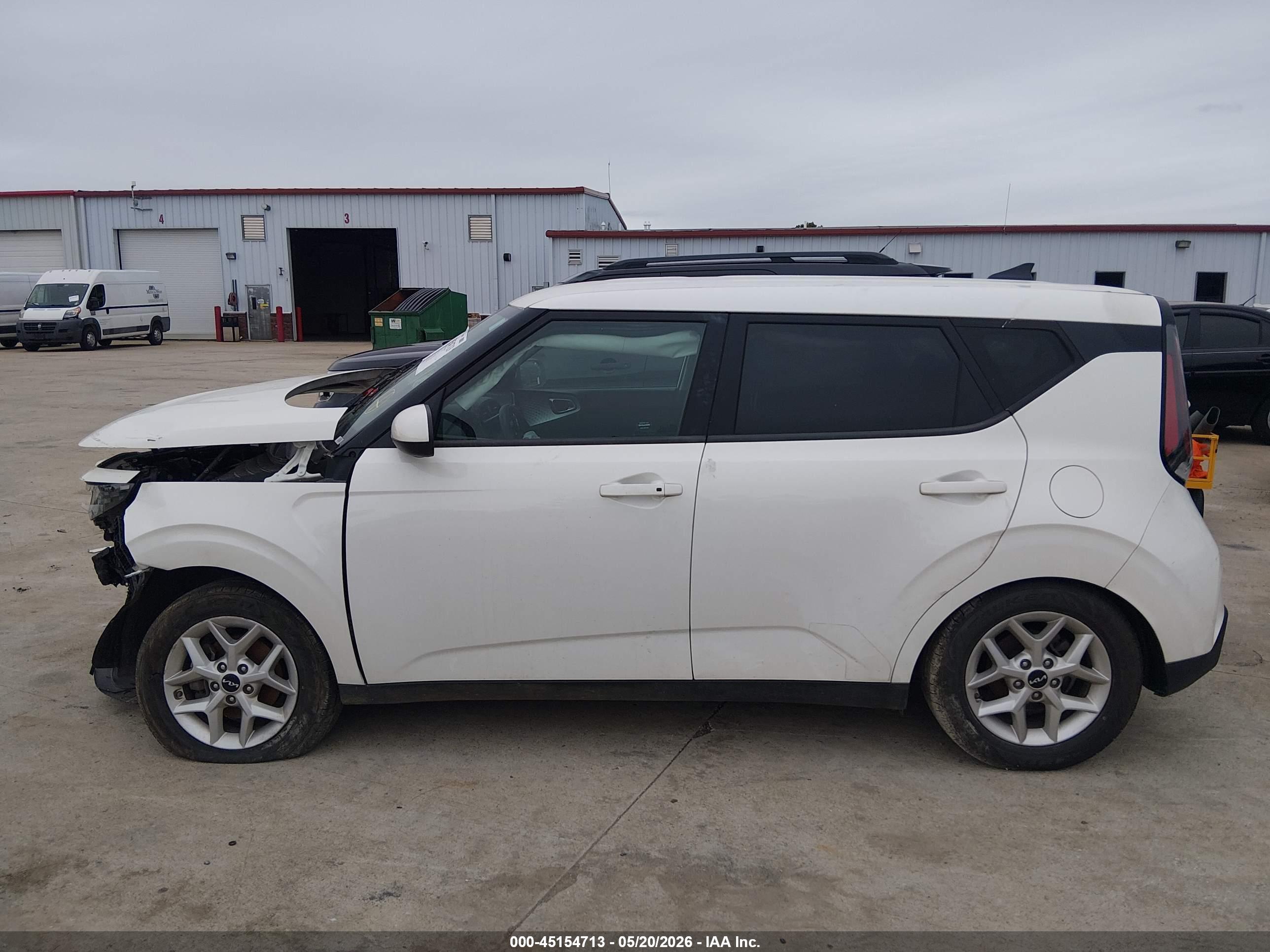 2023 KIA SOUL S