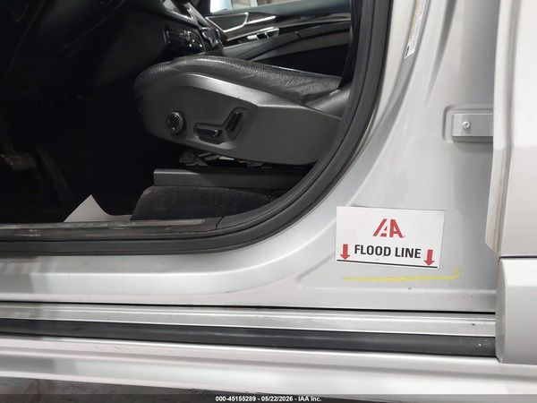 2017 VOLVO XC90 T6 MOMENTUM