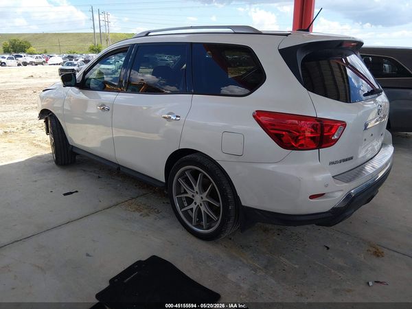 2018 NISSAN PATHFINDER SL