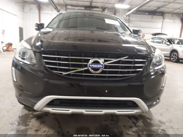 2017 VOLVO XC60 T5 DYNAMIC