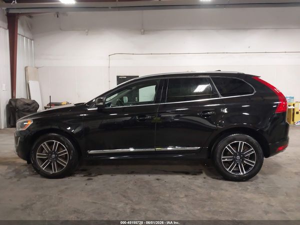 2017 VOLVO XC60