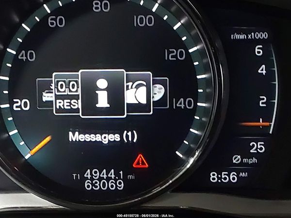 2017 VOLVO XC60 T5 DYNAMIC