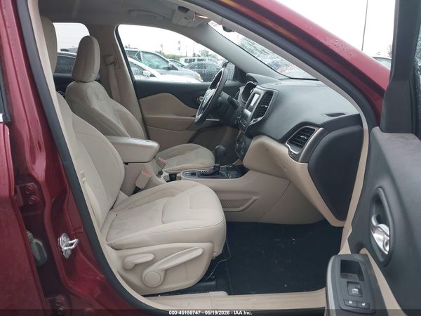 2019 JEEP CHEROKEE LATITUDE 4X4