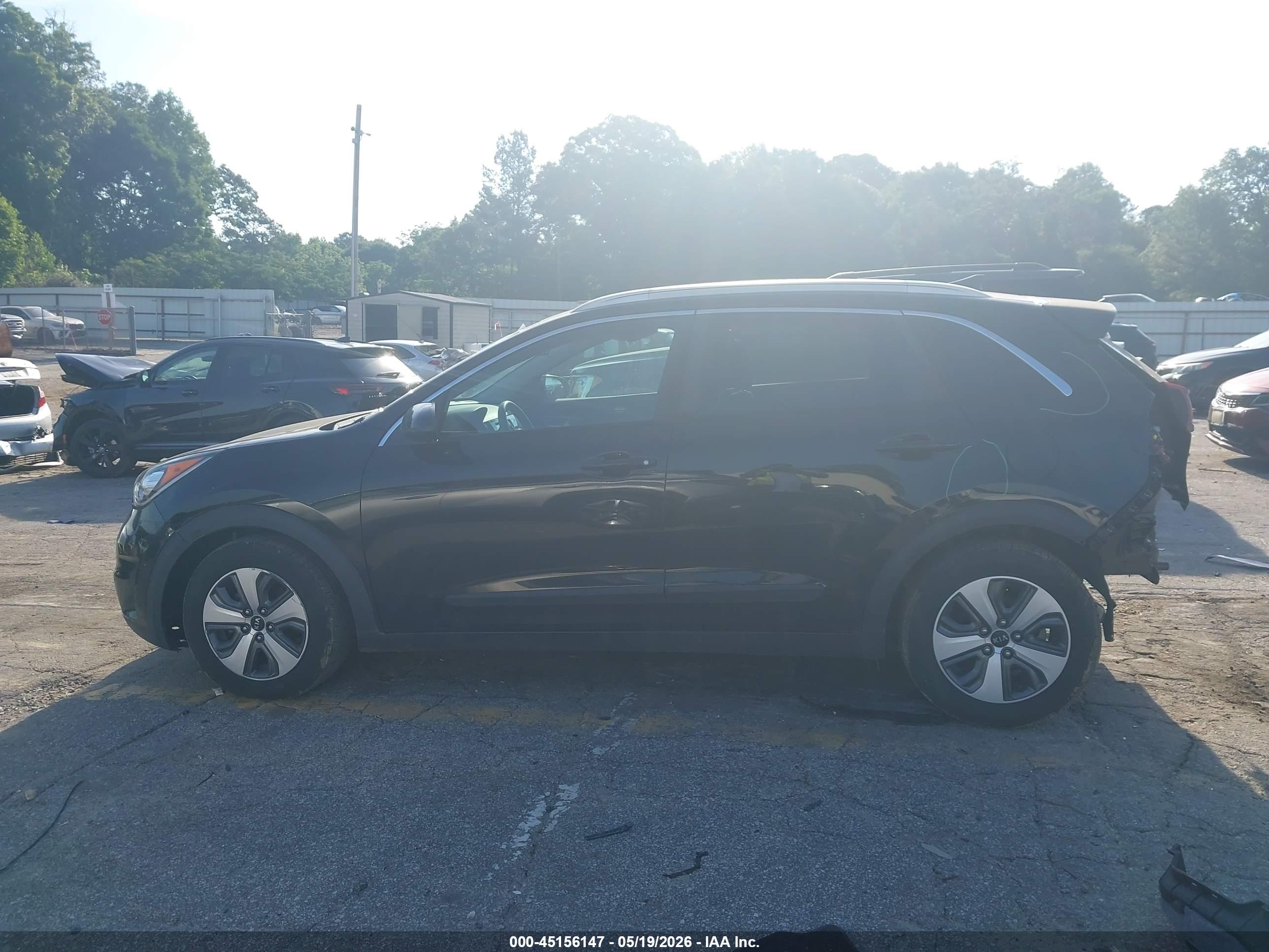 2019 KIA NIRO LX