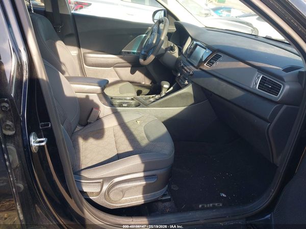 2019 KIA NIRO LX