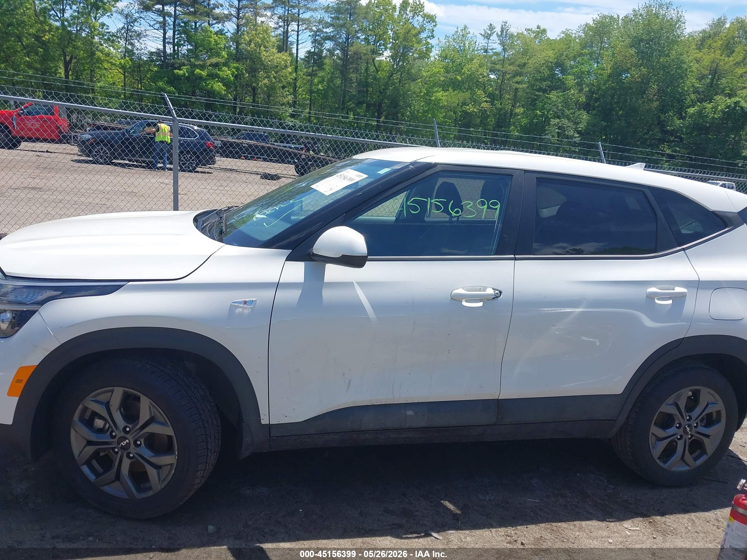 2025 KIA SELTOS LX