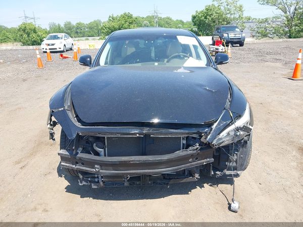 2016 INFINITI Q70L 3.7X