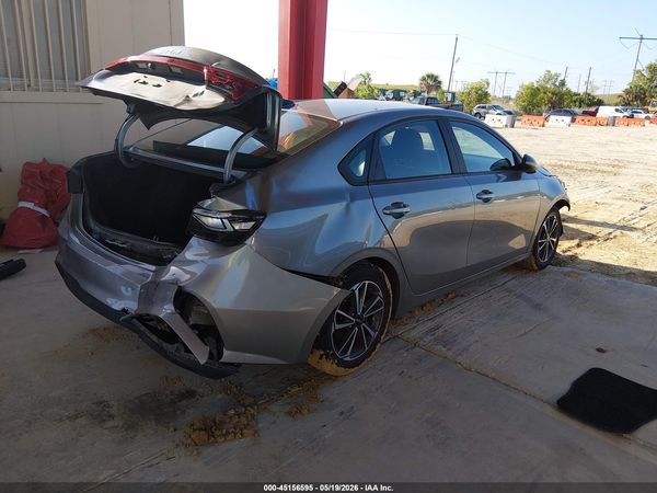 2022 KIA FORTE LXS