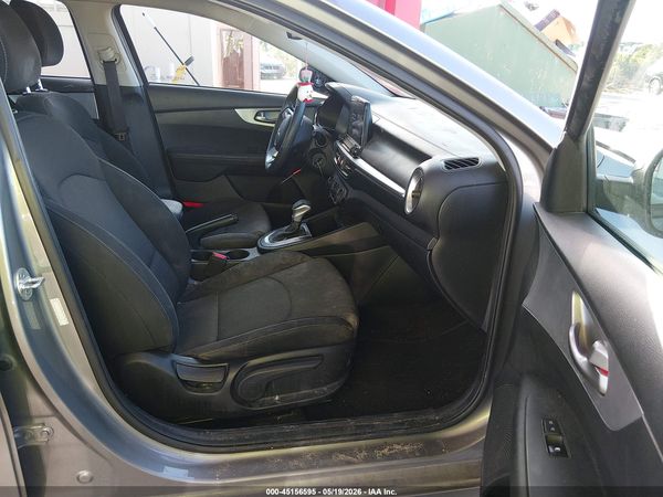 2022 KIA FORTE LXS