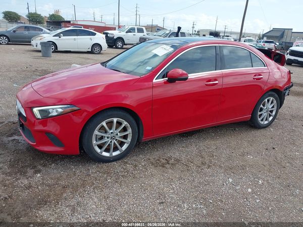 2019 MERCEDES-BENZ A 220 A220