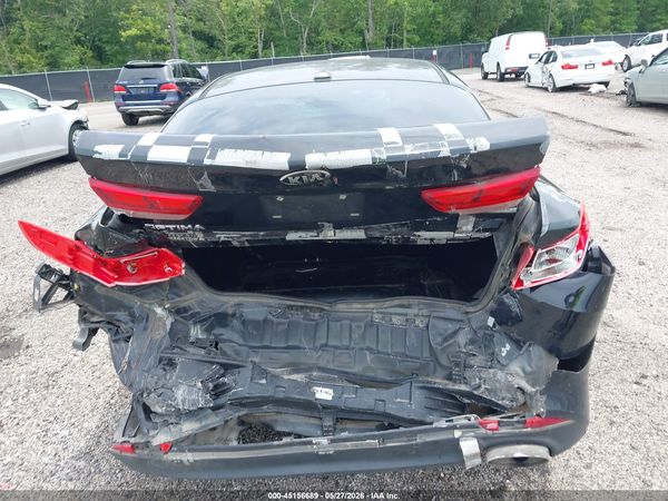 2017 KIA OPTIMA LX