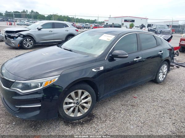 2017 KIA OPTIMA LX