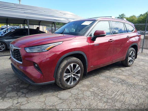 2021 TOYOTA HIGHLANDER HYBRID XLE