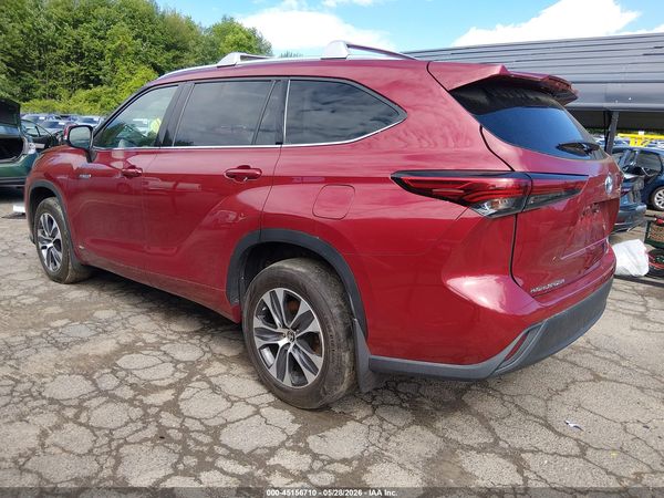2021 TOYOTA HIGHLANDER HYBRID XLE