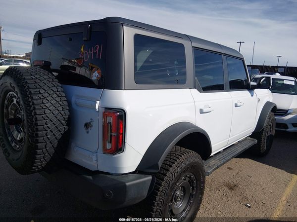 2024 FORD BRONCO OUTER BANKS — I4