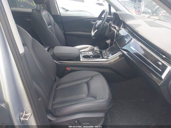 2022 AUDI Q7