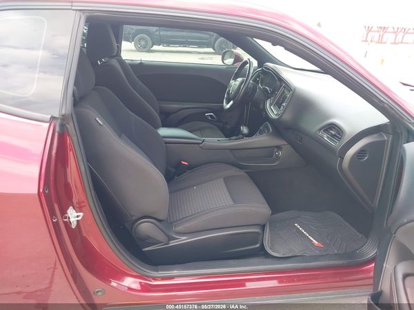 2019 DODGE CHALLENGER SXT