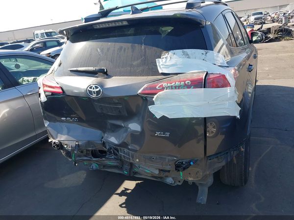 2016 TOYOTA RAV4 XLE