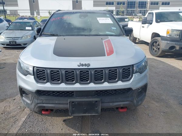 2024 JEEP COMPASS TRAILHAWK 4X4
